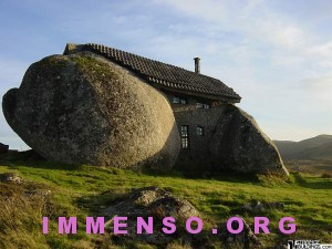 case stranissime - casa di pietra portogallo